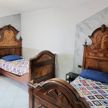 Kidonia - Iseo Lake Apartmens Sale Marasino Buitenkant foto